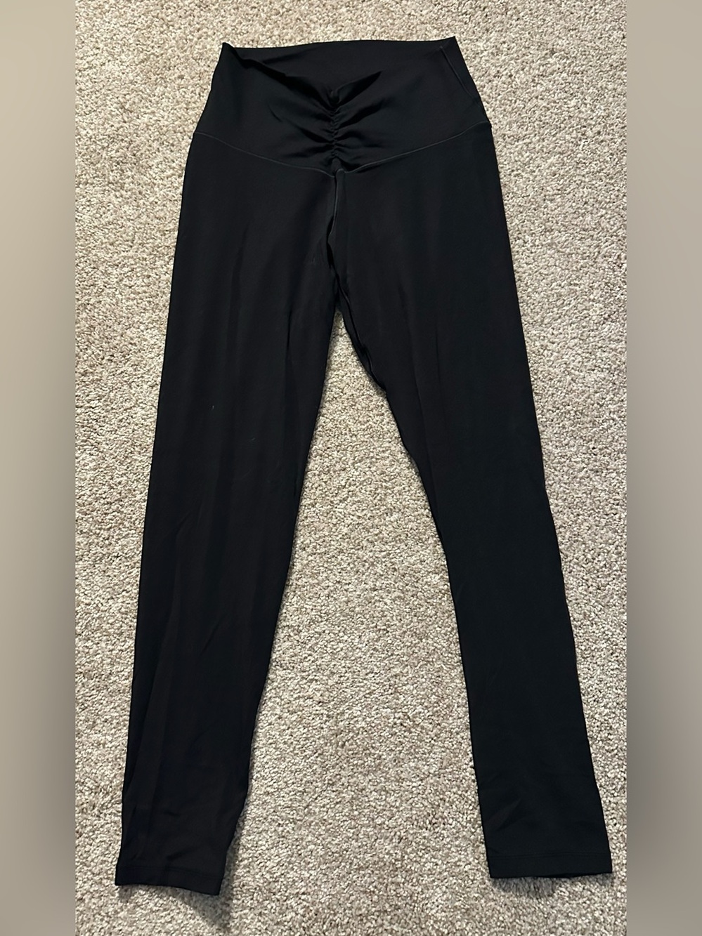 OFFLINE By Aerie Black High-Waist Ruched Front Leggings 7/8 length